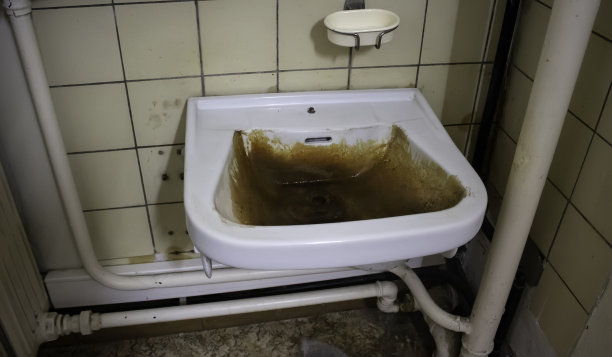 古老的陶瓷盆图片下载