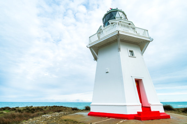 怀帕帕角，灯塔，大海和多云。图片下载