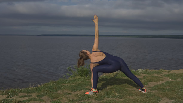 瑜伽图片素材ID：325433076