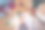 小女孩们在木桌上用手揉着圣诞饼干面团图片下载