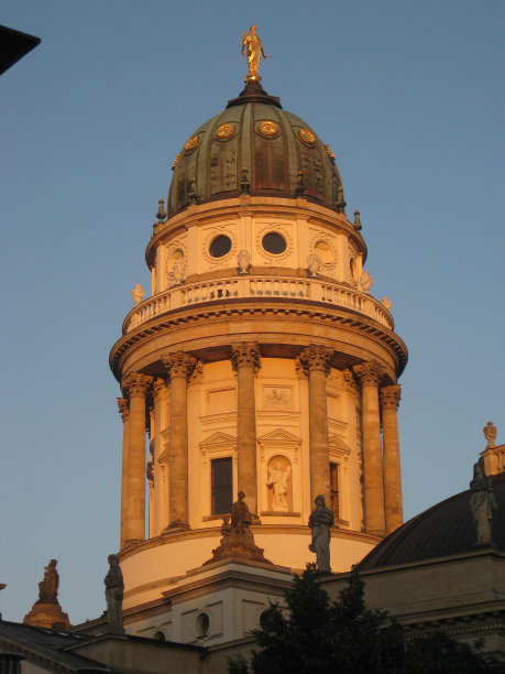 Dom在柏林图片下载