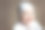 一个婴儿的肖像在一个白色的帽子特写。快乐的孩子图片下载