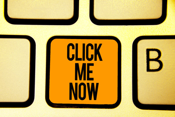 文本符号显示单击我现在。概念照片因特网帮助台按按钮联机图标网络键盘橙色键意图创建计算机计算反射文件。图片下载