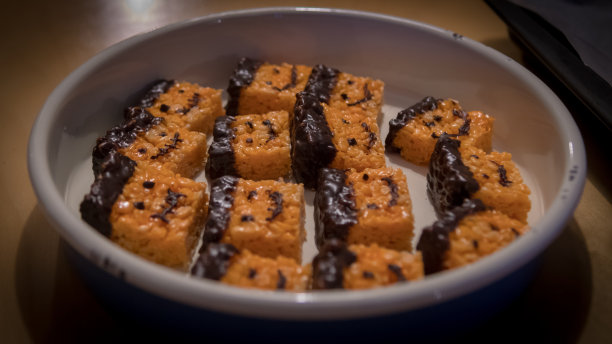 孤立的万圣节米饭脆饼图片下载