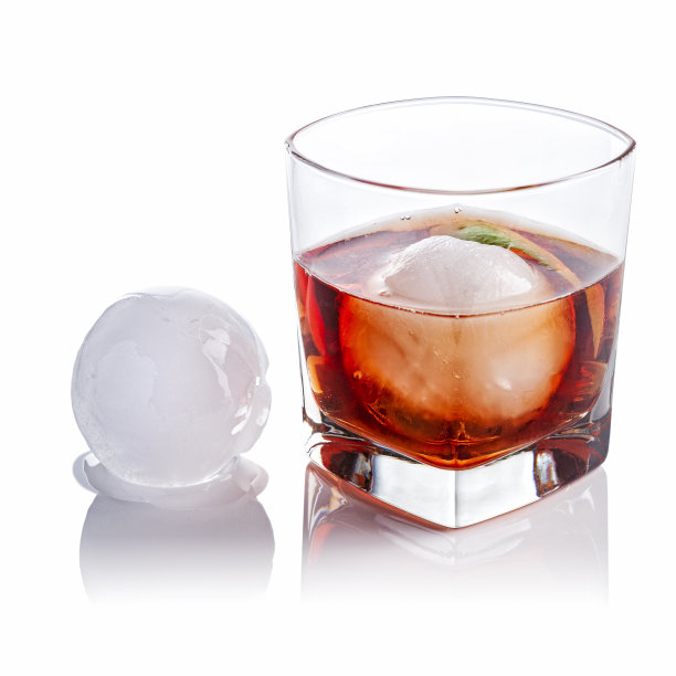 老式经典鸡尾酒图片下载