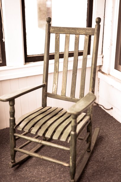 古董椅子图片下载