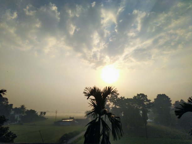 Amaizing蓝天图片下载