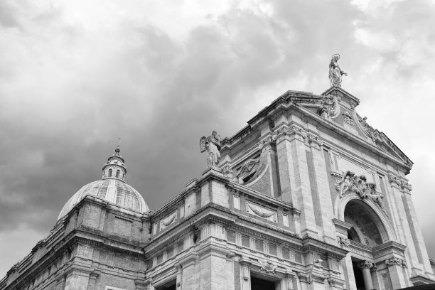 圣玛丽亚 degli Angeli，阿西西，意大利大教堂图片下载