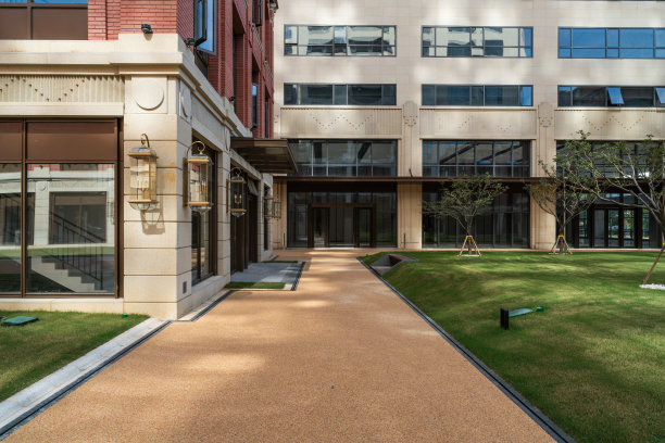 空旷的道路，现代办公背景图片下载