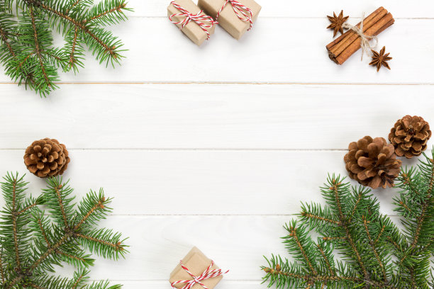 圣诞背景与拷贝空间，俯视图。假日概念木桌为您设计图片下载