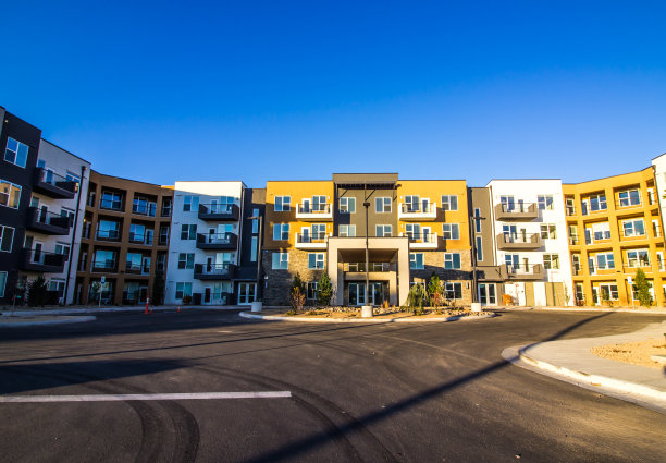 新建高级公寓已进入最后施工阶段图片下载