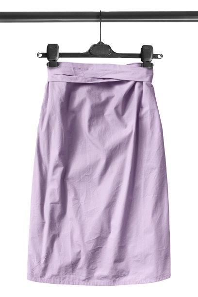 衣架上的裙子图片下载