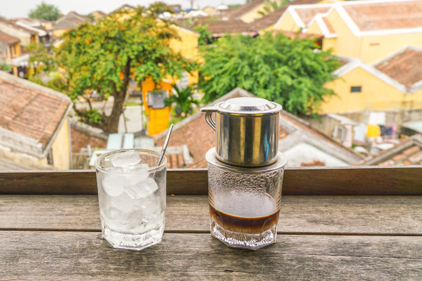 传统越南牛奶咖啡图片下载