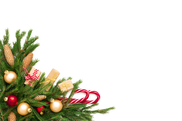 圣诞框构图用礼盒、松果、冷杉树枝、孤立。平铺，俯视图，拷贝空间图片下载