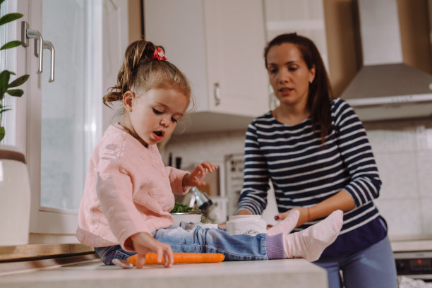 家庭时间图片下载