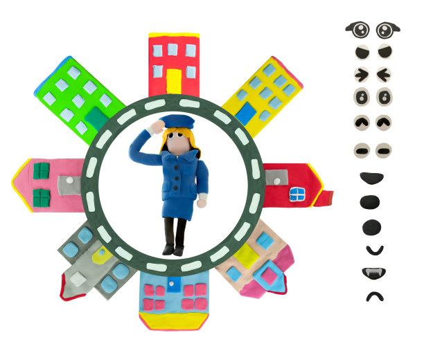 彩色的城镇建筑和住宅在环形道路上由橡皮泥图片下载