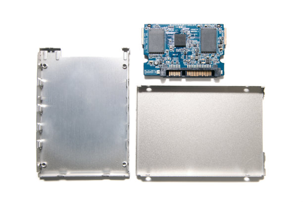 可拆卸的固态硬盘图片下载