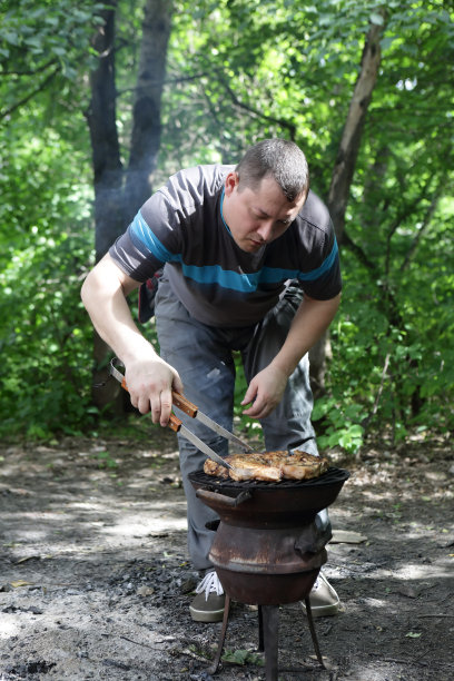人煮肉图片下载