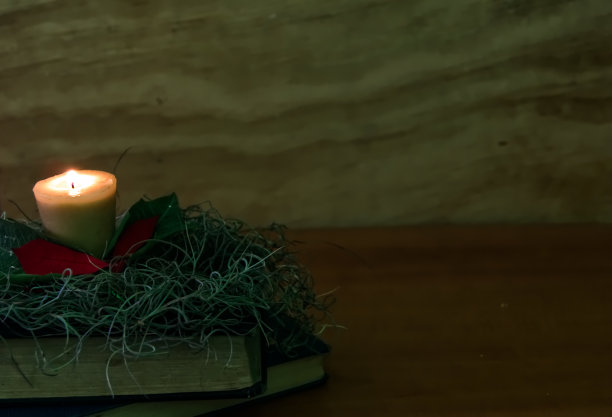 圣诞读物角图片下载