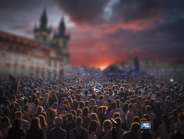 音乐会将在布拉格市中心举行。图片下载