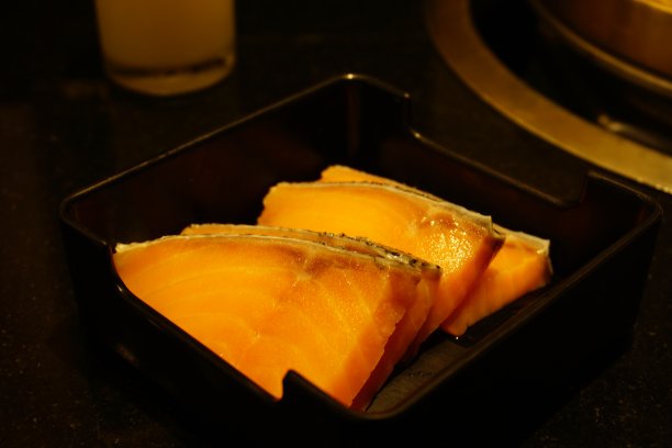 鲑鱼烤锅图片下载