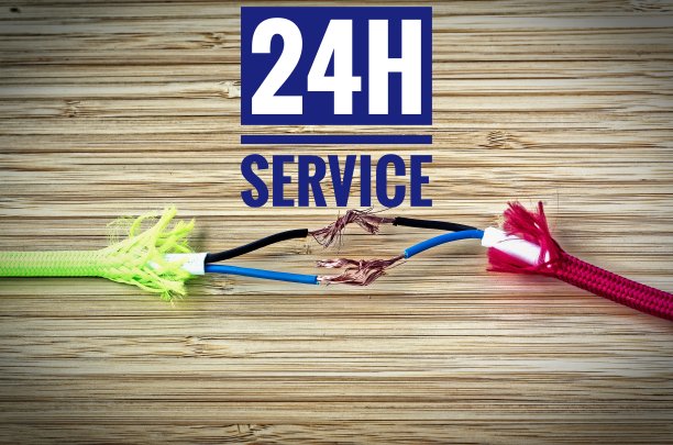 五颜六色的电缆被分开，临时修补，并刻有铭文24小时服务图片下载