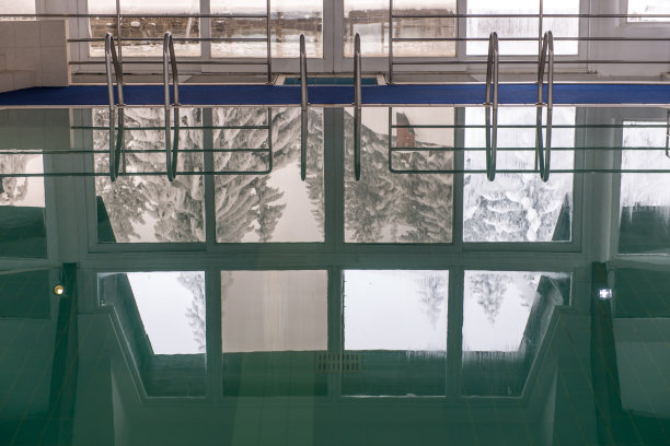 游泳池图片下载