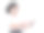 穿着制服的亚洲学生在白色背景上使用平板电脑。图片下载