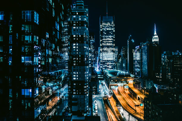 纽约市的夜晚图片下载