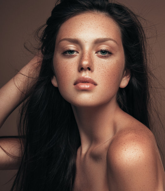 漂亮的女人图片下载