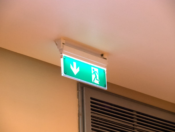 疏散通道的信号。图片下载
