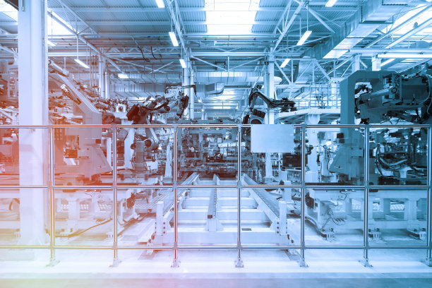 工厂为生产蓝色的汽车。现代汽车工业。蓝色的基调图片下载