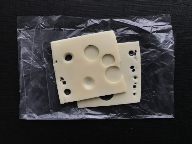 瑞士奶酪片图片下载