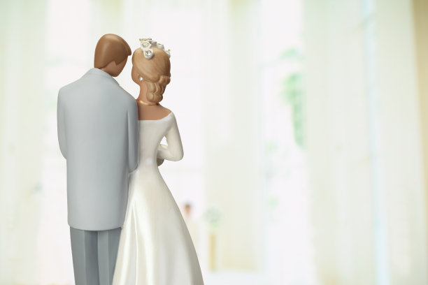 复古婚礼蛋糕娃娃图片下载