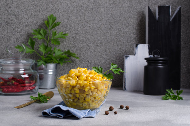 甜玉米罐头图片下载