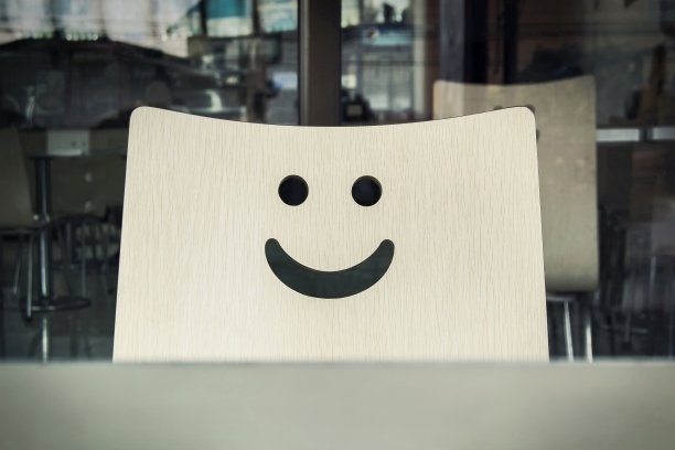 椅子在咖啡馆图片下载