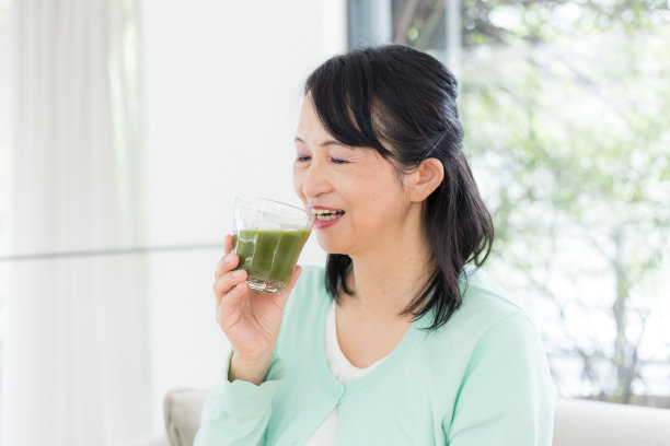 亚洲高级的女人图片下载