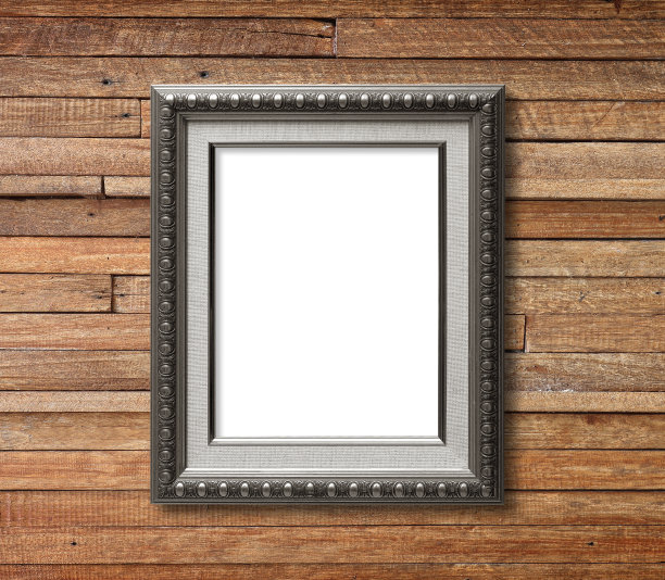 古色古香的黑色框架挂在木墙上图片下载