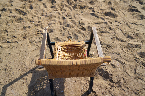 椅子和海滩背景图片下载