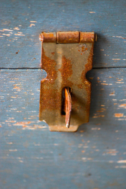 木制的蓝色旧橱柜小盒子图片下载