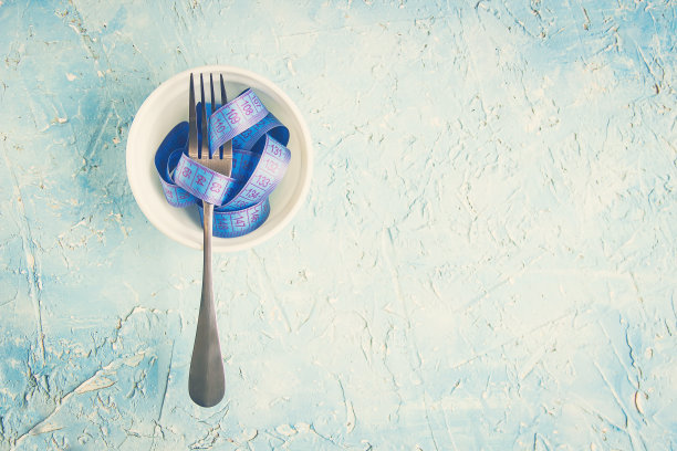 减肥。有选择性的重点。食品和饮料。图片下载