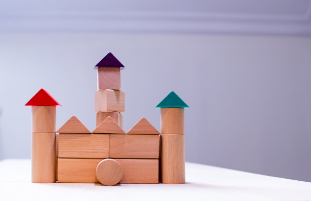 亮木块玩具图片下载