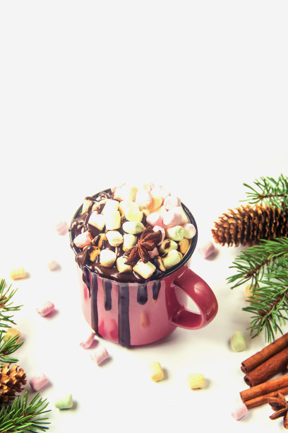 圣诞背景是热巧克力和棉花糖。有选择性的重点。图片下载
