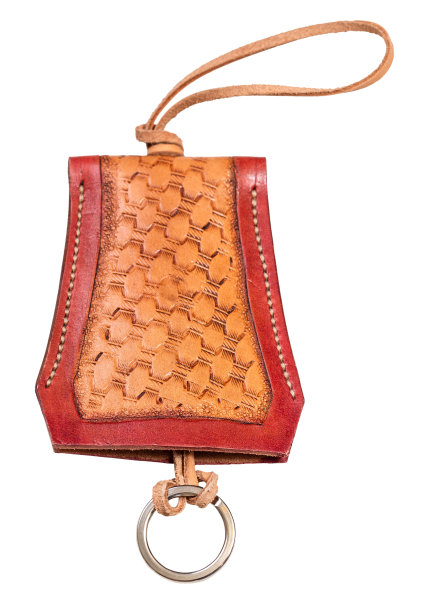 压花皮革钥匙封面在白色上剪出图片下载