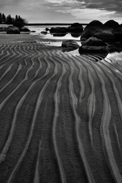 片刻宁静图片下载