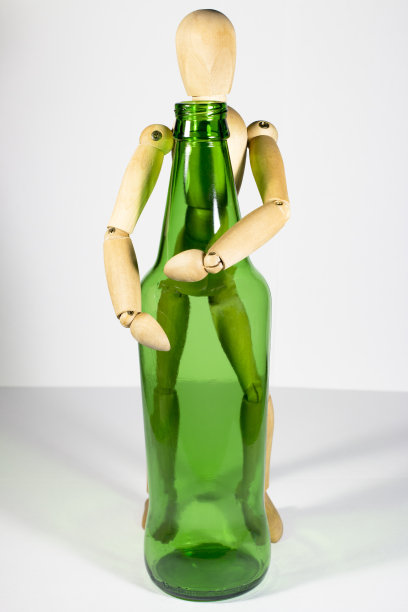 木制假酒精图片下载