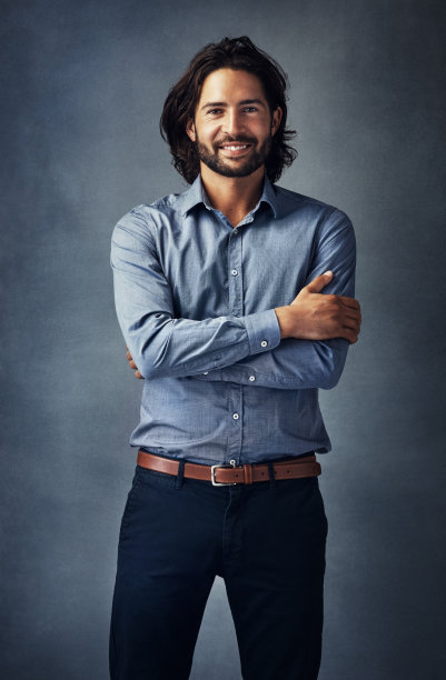 自信是吸引男人的特质图片下载