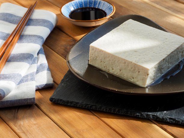 亚洲食物，豆腐和酱油图片下载