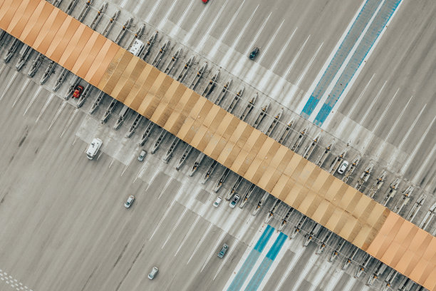 收费公路鸟瞰图图片下载