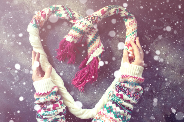 心形的冬季圣诞围巾图片下载